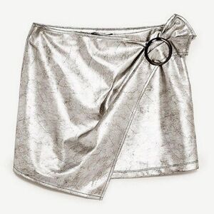 ZARA Metallic Silver Faux Wrap Buckle Mini Skirt Womens Medium